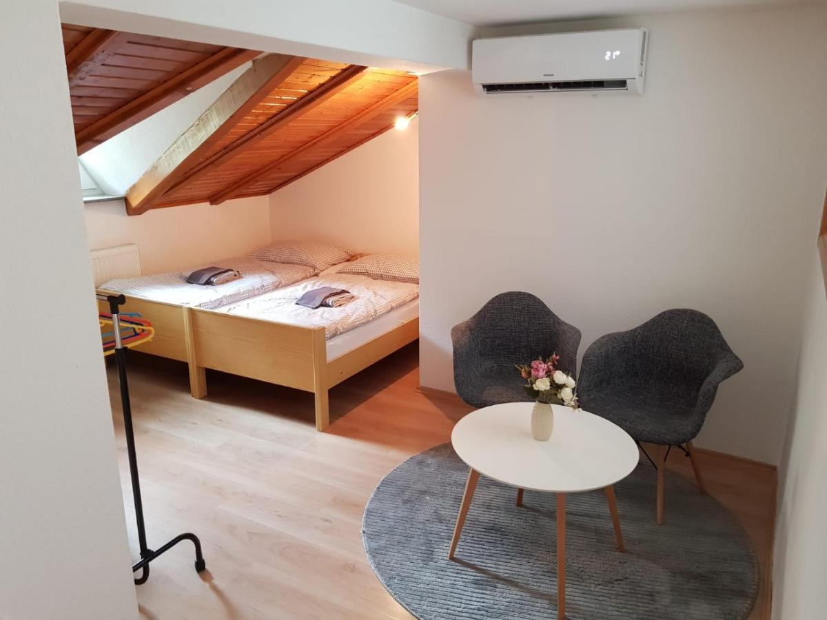 Studio Apartman Ivana Jajca Kültér fotó